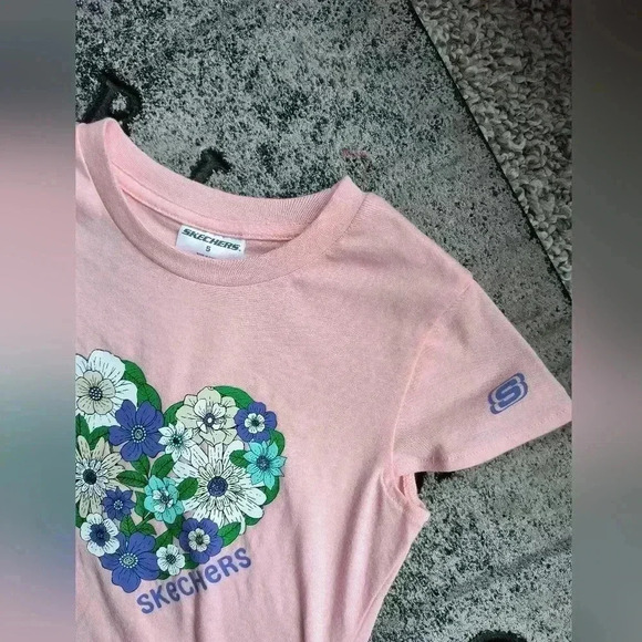 NWT Skechers Girls 2 Piece Set Floral Heart Tshirt And Ruffle Shorts Purple SZ 5 - Picture 5 of 6